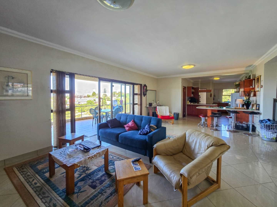 4 Bedroom Property for Sale in Stilbaai Wes Western Cape